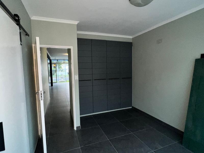 To Let 3 Bedroom Property for Rent in Marina Da Gama Western Cape